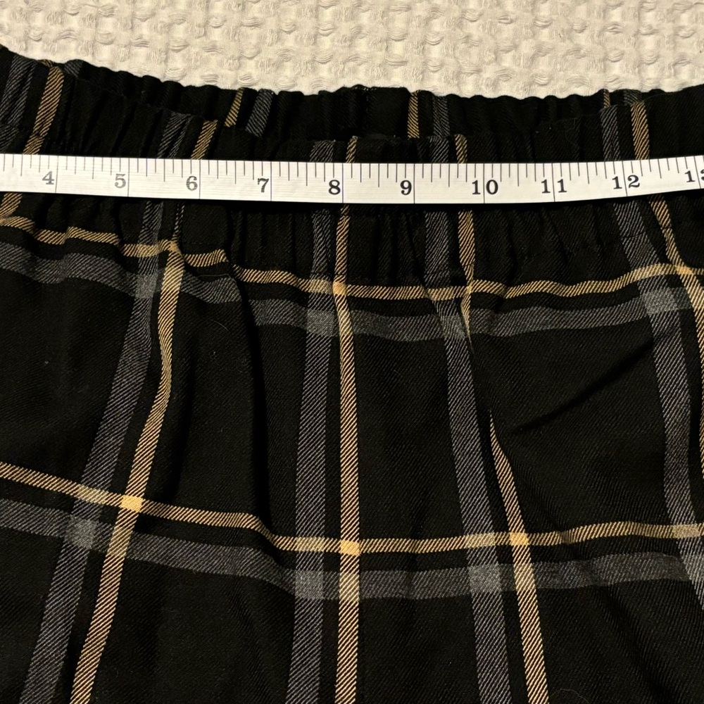 Zara Black Check pants Size Xs with turn-up hems Fall Winter Work Attire Casual - Picture 4 of 6